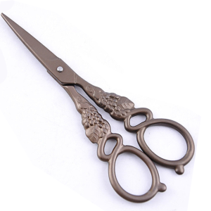 Vintage Bird Cuticle Scissors